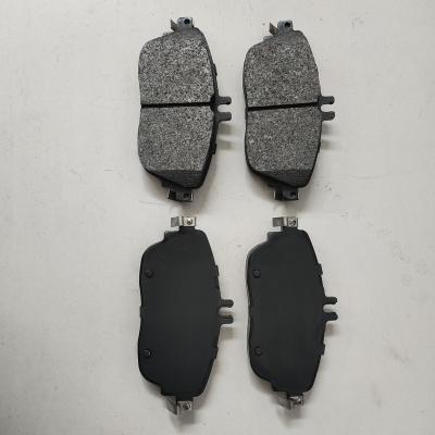 China Less Cermet D1694 Brake Pads For Mercedes Benz for sale