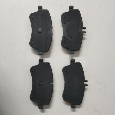 China Less Cermet Auto Part Set Car Premium Brake Pads D872 Fit For Mercedes C Class (W203) for sale