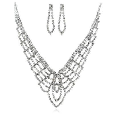 China CLASSIC Temperament Crystal Necklace Earrings Set 2022 Simple White Bridal Explosives Wedding Jewelry for sale