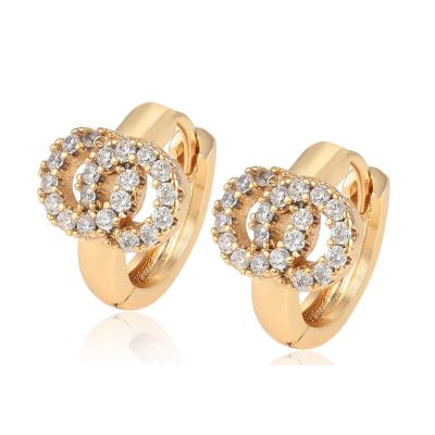 China New design fashion 81103 fashion gold plated diamond earrings xuping crystal hug earrings for sale