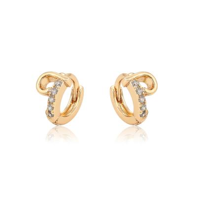 China 96889 Fashion Xuping Fashion Baby Jewelry P Letter Shaped Design Synthetic Cubic Zirconia Stud Earrings for sale