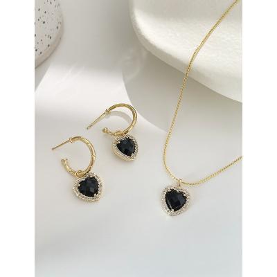 China 2022 Best Selling TRENDY Gold CZ Zircon Heart Necklace Dangle Earrings Set Rhinestone Crystal Love Heart Jewelry Bling Sets for sale