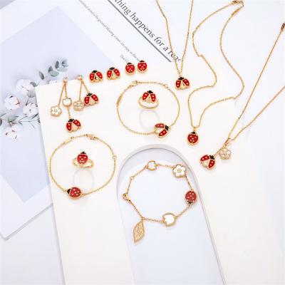 China TRENDY Fashion Jewelry No Tarnish Gold Plated Stainless Steel Jewelry Enamel Necklace Charms Ladybug Ladybird Necklace for sale