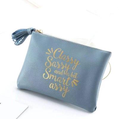 China Hot Selling Small Cool Fashion Girls Short Purse Waterproof With Main Zipper Coin Chain Purse for sale