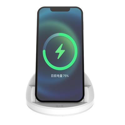 China Multifunctional Night Light Table Lamp 40W Qi Charging Bracket with Magnetic Night Light Table Lamp 15W 8000mAh Power Bank 2 in 1 Wireless Charger for sale