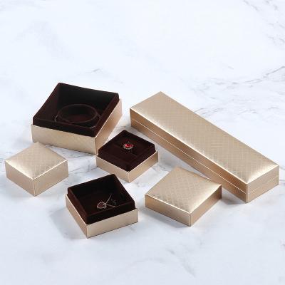 China Factory Direct Supply Classic Custom Jewelry Box Lid Packaging Jewelry Box For Ring Necklace Bracelet for sale