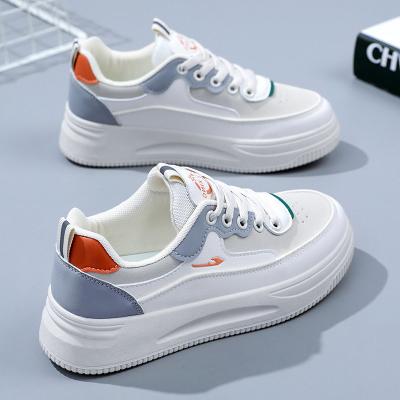 China Fashion trend wholesale hot white shoes fashion new board spring shoes and summer sports shoes for sale