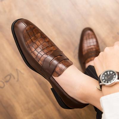 China Newest Design Luxury Mens Dress Breathable Handmade Dress Size 47 Large Office Leather Shoes for sale