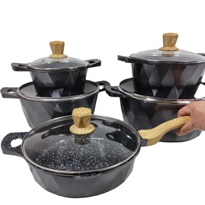 China Sustainable Design 12pcs Kitchenware Cookware Set Pots And Pans Stone Ceramic Coating for sale