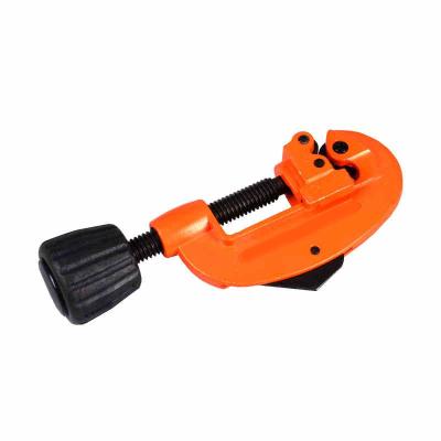 China Professional Manual Pipe Cutter Free Sample Cost Plumbing Tools 170010 for sale