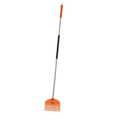 China Garden Rake Leaf Rake Lawn Rake Garden Rake with 157mm Lightweight Steel Handle, Durable Plastic Head 13 Teeth for sale