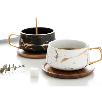 China Viable Wholesale Cheap Black And White Coffee Mug With Stand Wooden Spoon Ceramic Coffee Mug for sale