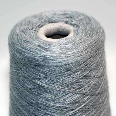 China Anti-Static Super Soft Worsted Wool Yarn Knitting Chunky Chunky Merino Wool Yarn For Knitting for sale