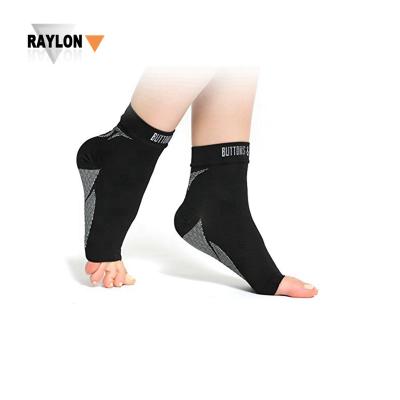 China RL-B906 Breathable Relief Socks Relieve Socks Private Label Compression Socks for sale