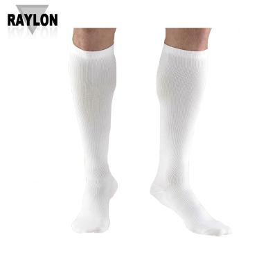 China Raylon-0324 Antibacterial White Crew Socks Mens Mens Cotton White Crew Socks for sale