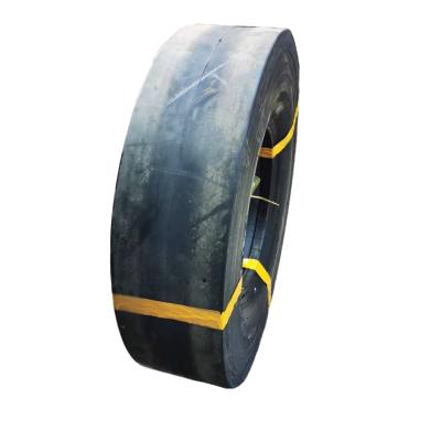 China Roadmile Brand 1100-20 11.00-20 Soft Road Roller Tire C-1 Pattern 14/70-20 High Quality With OEM 14/70-20 for sale