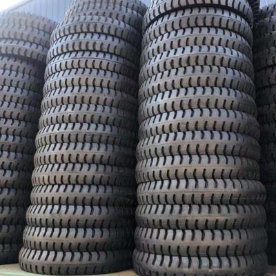 China Bias Hook 825-20 825-16 750-16 Pattern TBB Tire / Road Condition Truck Tire 900-20 Rib for sale