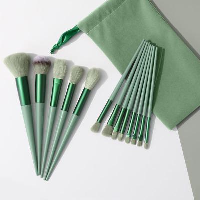 China Angular Blush Custom Wholesale Private Label Green 13 pcs makeup brushes professional Tool Soft Manufacturers Makeup Brush Set for sale