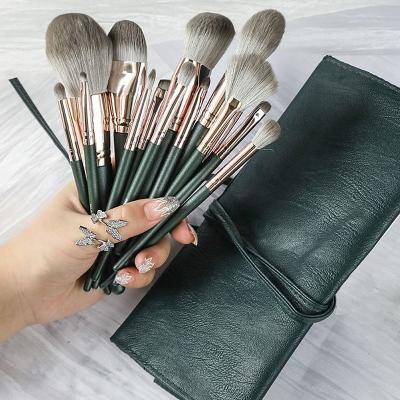 China Angular Blush Wholesale Custom Logo Private Label Make up foundation Brushes 14 pcs makeup brush set professional Tool Soft for Manufacturers for sale