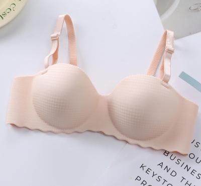 China Manufacturers QUICK DRY Seamless One Piece Comfortable Lift Up Wire Free Half Cup Breathable Bra For Women for sale