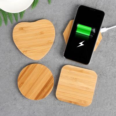 China Furniture Design Portable Qi Wireless Charger Slim Wooden Charging Pad For Apple iPhone 8 Plus X Phone Wireless Charger For Samsung Flip 3 S Flip 3 for sale