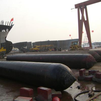 China Protect Boat From Collision Rubber Boat Lift Floating Air Bag for sale