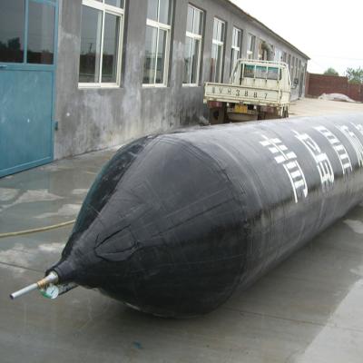 China Protect Boat From Collision China Supplier 1.2mx18m Pneumatic Airbags Used For Oil Tanker Ship Launching for sale