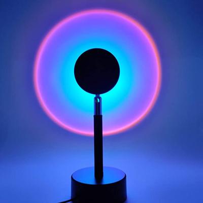 China Live Streaming 2021 Modern 180 Degree Rotation USB 5W Optical Lens LED Projection Lamp Sunset Lamp for Party for sale