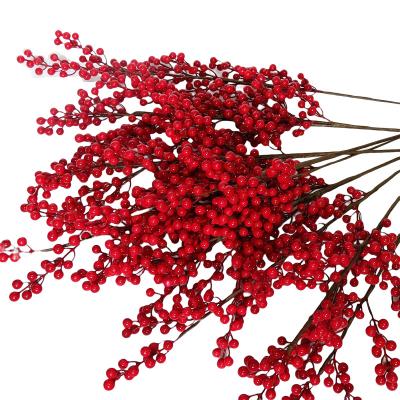 China Artificial Red Berries Holly Berries Picks Stems Fortune Christmas Plastic Home Flower Decoration for sale