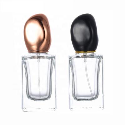 China Retro Retro Style Rectangular Glass Perfume Bottles Diffuser Bottle With Gold And Black Cap 30ml for sale