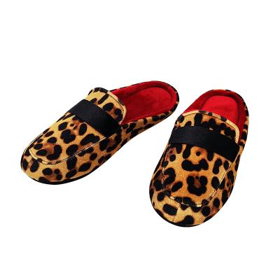 China Leopard Print Lightweight Slipper Bedroom Sock Shoes With PVC Insole For Women for sale