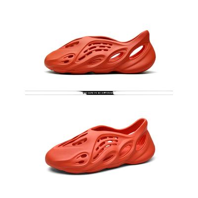 China Deodorization 2021 red color runner fashion summer foam sandals yeezys yeezys slides mens shoes red water outdoor shoes beach slippers for ladies for sale