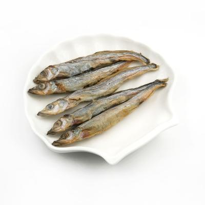 China Skin & Coat Health OEM ODM Premium Cats Dry Capelin Treats Food Freeze Dried Spring Fish For Pet Food Manufacturer for sale