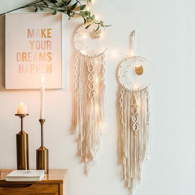 China Nordic Wall Decoration Weave Cotton Rope Moon Shape Bohemian Home Art Decoration Dreamcatcher Pendant for sale