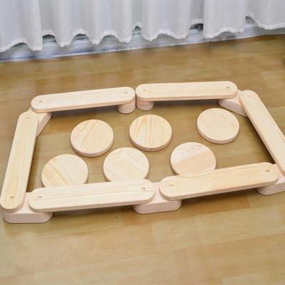 China Portable wooden balance beam for kids stepping stones for sale