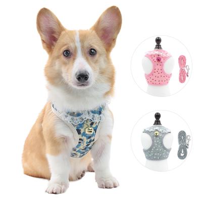 China Custom Factory Price Bell Pet Harness Accessories Small Lead Dog Walking Luxury Pet Supplies for sale