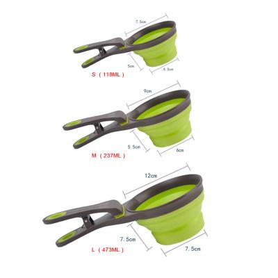 China Dog Folding Cat Pet Food Scoop of Viable Silicone Doser for sale