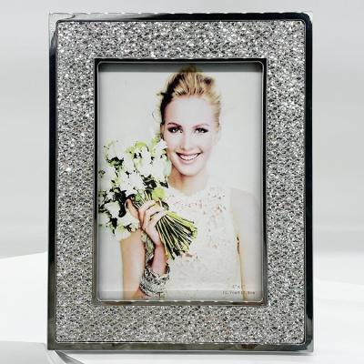 China Hot Selling Luxury 5x7 High Quality Floating Shiny Silver Picture Frame for Decoration ODM or OEM Metal and Picture Frame for sale