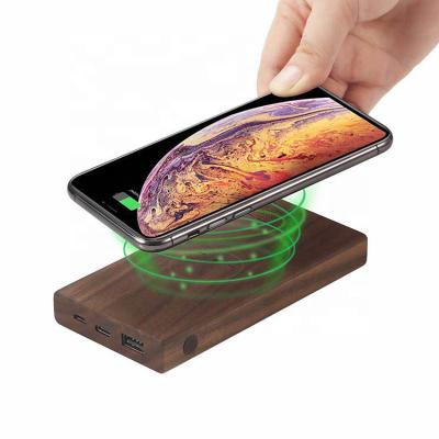 China QI Universal Wireless Charger Power Bank Wooden Color Softouch Wooden Softouch Portable Power Bank for sale