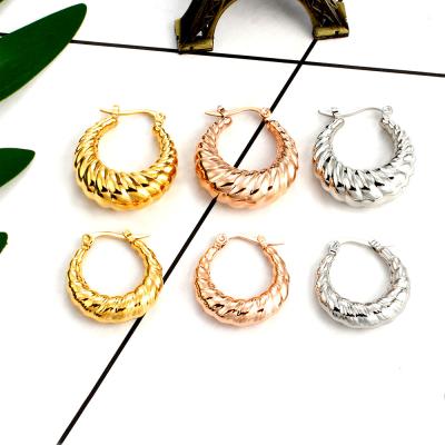 China FASHIONABLE Custom 18mm/28mm Ladies Women's Manufactureres China Hoop Earrings for sale