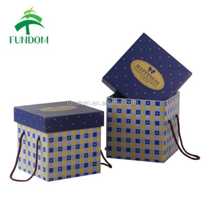 China Yiwu China Supplier Recyclable Custom Printed Fashion Recycle Color Matte Grid Navy Blue Cheap Paper Luxury Gift Box For Wholesale for sale