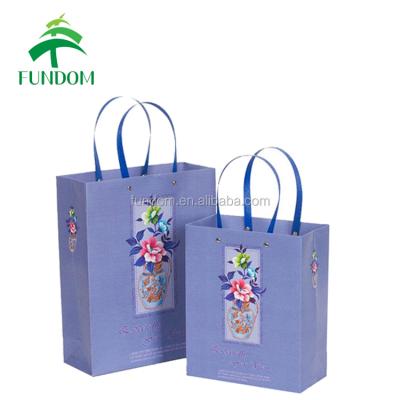 China Recyclable Greeting Specially For You Fancy High End Luxury Paper Door Gift Bag for sale