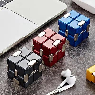 China Cubo Juguetes Antiestres 190g Metal Anti Stress Stress Reliever Anti Frosted Aluminum Zinc Alloy Cube Infinity Sensory Toys for sale