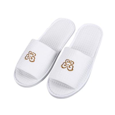 China Luxury Nestex Waffle Lounge Spa Hotel Slippers Cotton Waffle Open Toe Waffle Slipper Custom Disposable With Embroidery Logo for sale