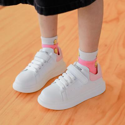 China 2021 New Trend Anti-slippery Children Shape Flat Walking Skateboard Shoes Children's Sports Shoes for sale