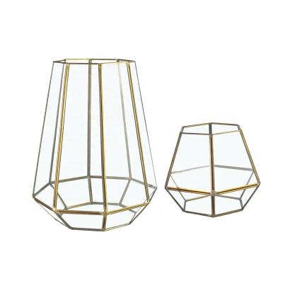 China Factory Price Modern Glass With Gold Copper Color Frame Mini Glass Greenhouse Lit Geometric Glass Terrarium Kit Wholesale for sale