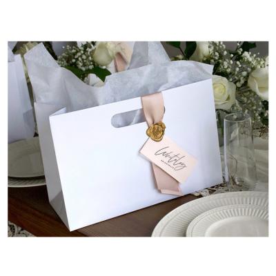 China Recyclable White Bridesmaids Bridal Party Gift Bags Proposal Gifts Square Paper Bag With Logo Print for sale