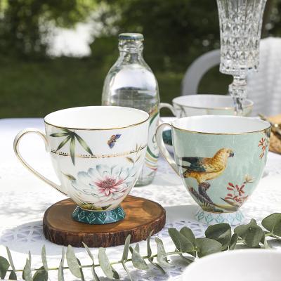 China Western high quality flowers and bird wholesale bone china couple ceramic coffee mugs tea cups with gold line for gift for sale