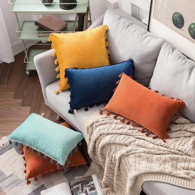 China Anti-pilling Cushion Covers Manufacturers Tassel Velvet Throw Blankets Simple Velvet Boho Cushion Covers Home Decorative 12 x 20 18 x 18 for sale