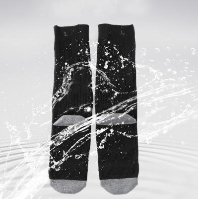 China 2022 Mode Winter Antibacterial Heat Socks Cold Foot Warmer Electric Heated Socks With Batteries for sale